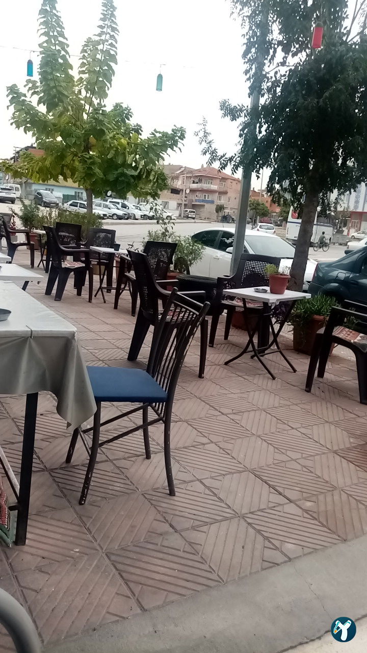 Mani̇sa Staj Ve Çiraklik Mağdurlari Derneği̇ Lesya Çay Evi̇
