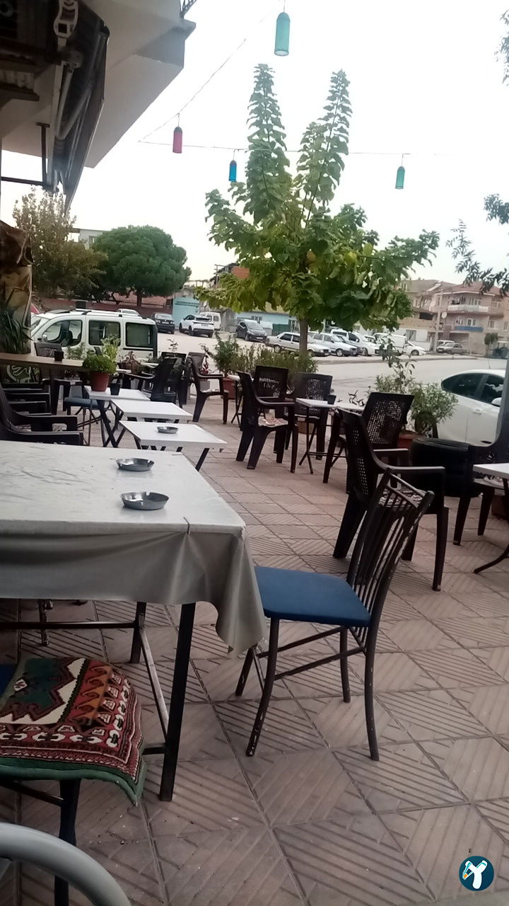 Mani̇sa Staj Ve Çiraklik Mağdurlari Derneği̇ Lesya Çay Evi̇