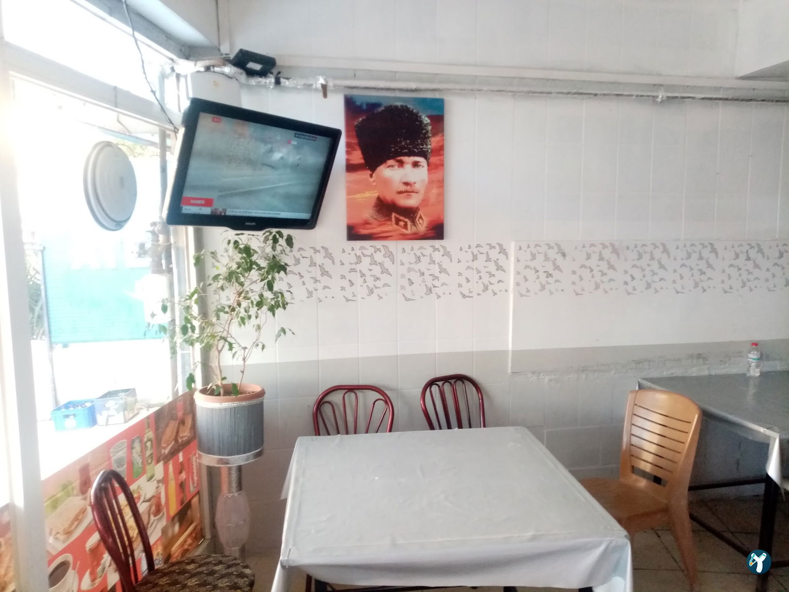 Mani̇sa Staj Ve Çiraklik Mağdurlari Derneği̇ Lesya Çay Evi̇