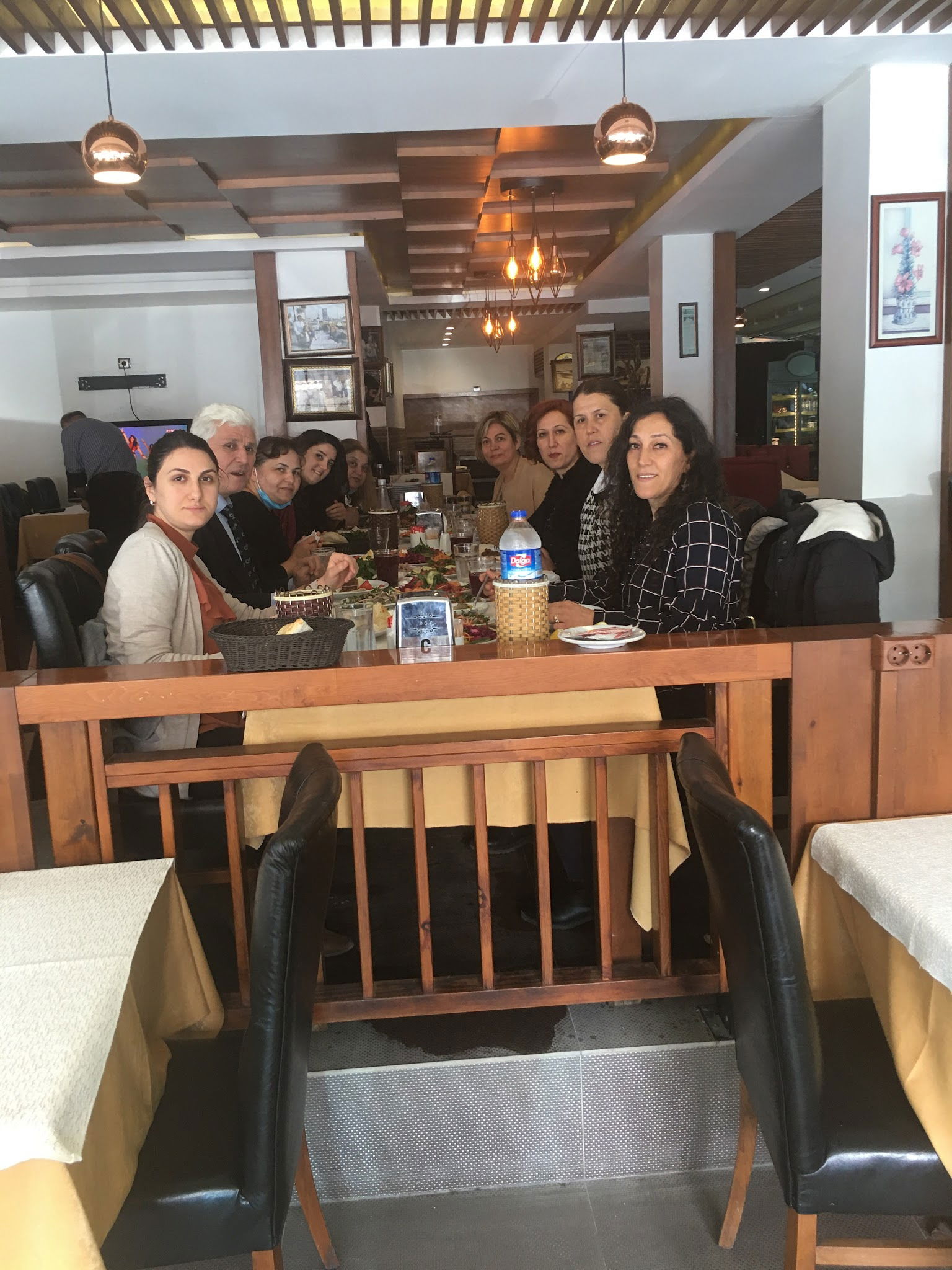 01 New Friends Kebab