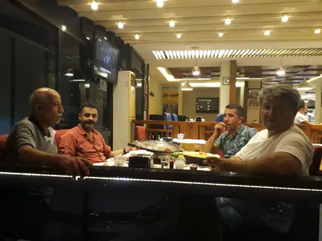 01 New Friends Kebab resimleri