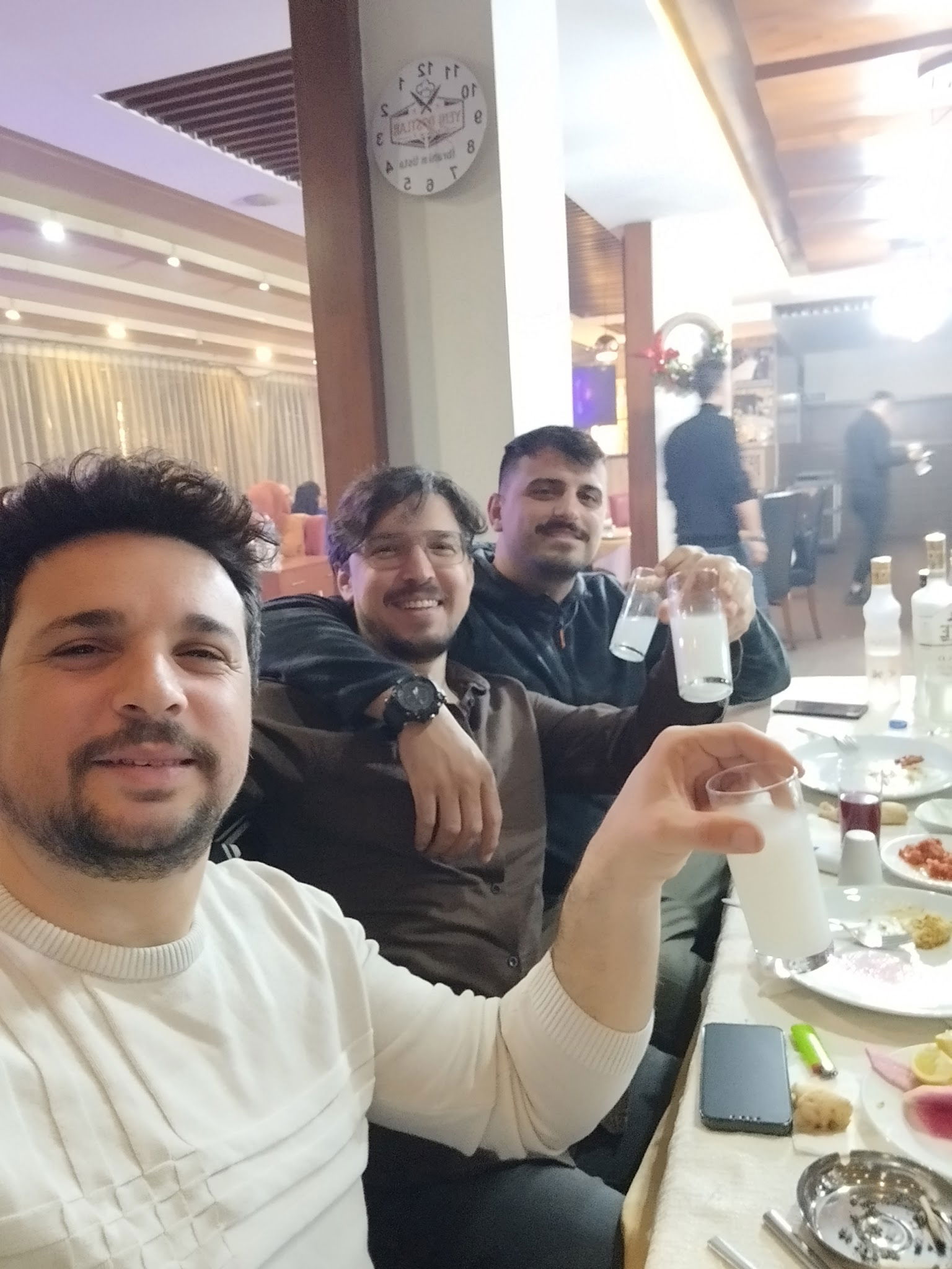 01 New Friends Kebab