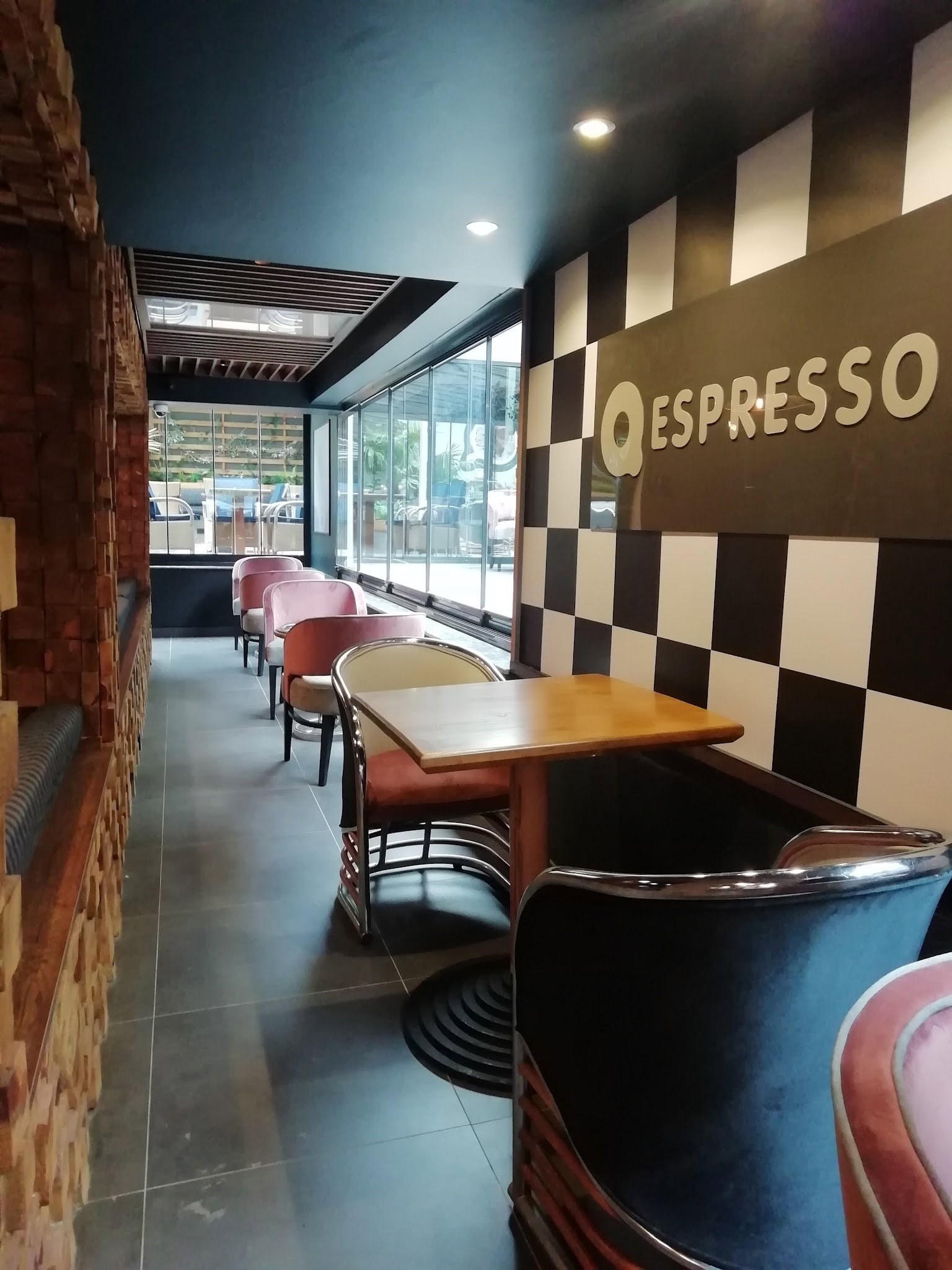 Q Espresso