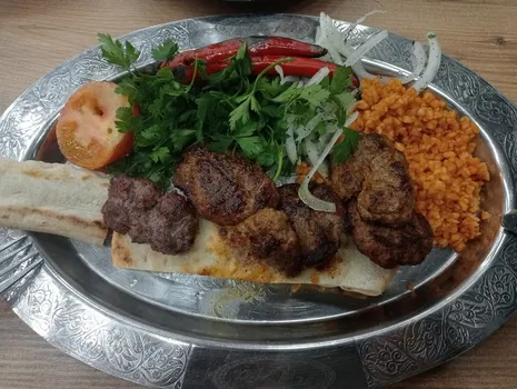 Özurfa Kebap Torbalı resimleri