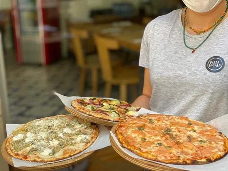 Pizza Locale - İncek resimleri