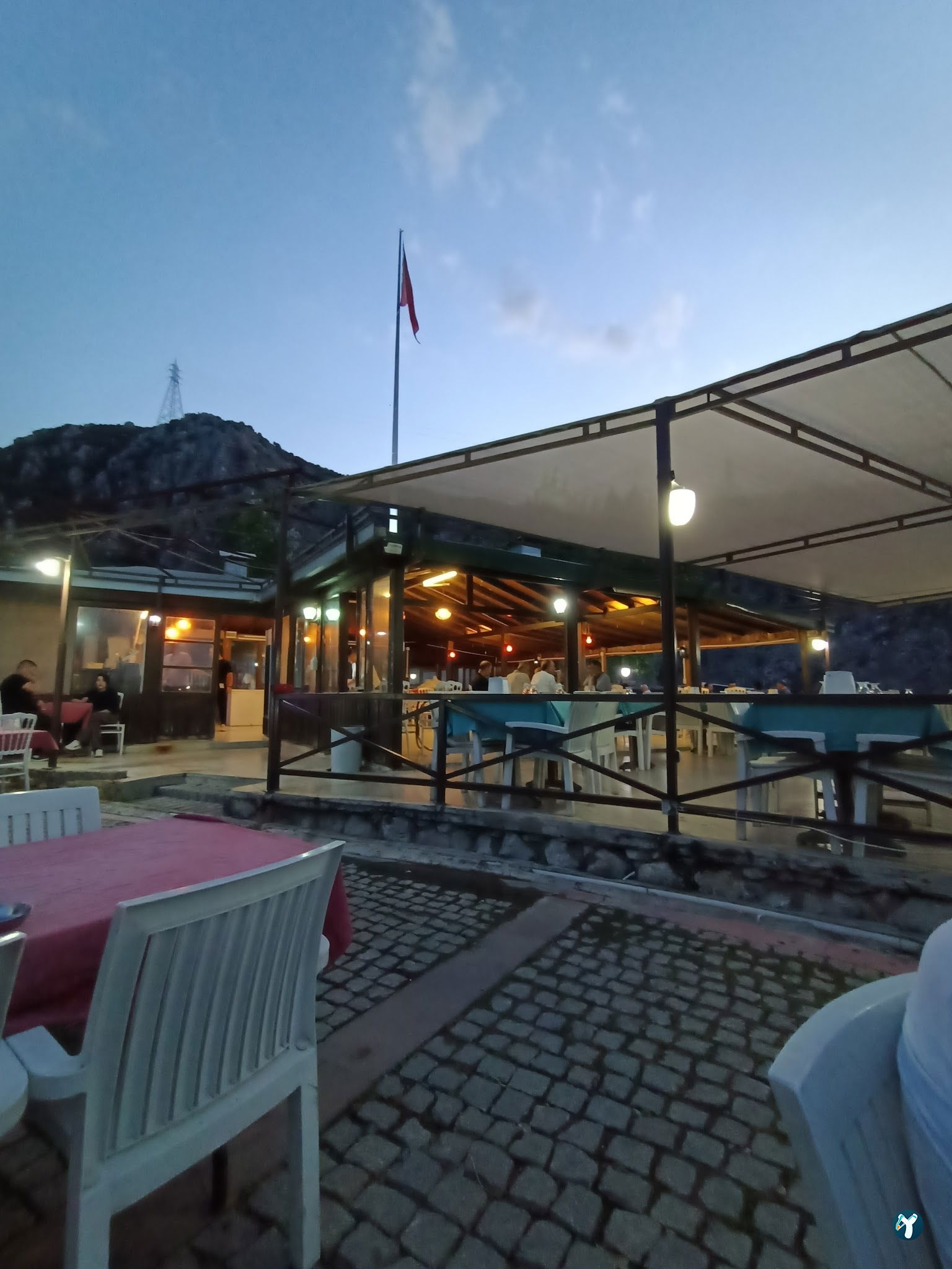 Anıt Cafe Restaurant