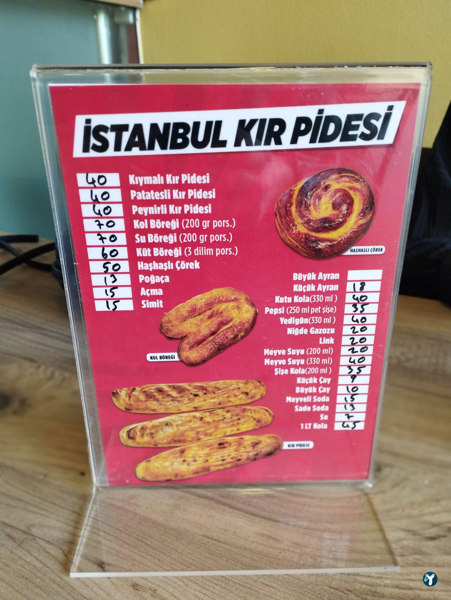 İstanbul Kır Pidesi Ve Börek Salonu