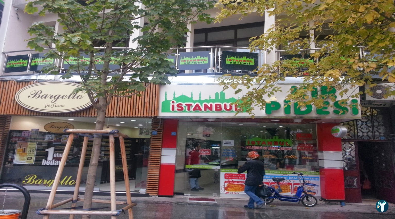 İstanbul Kır Pidesi Ve Börek Salonu