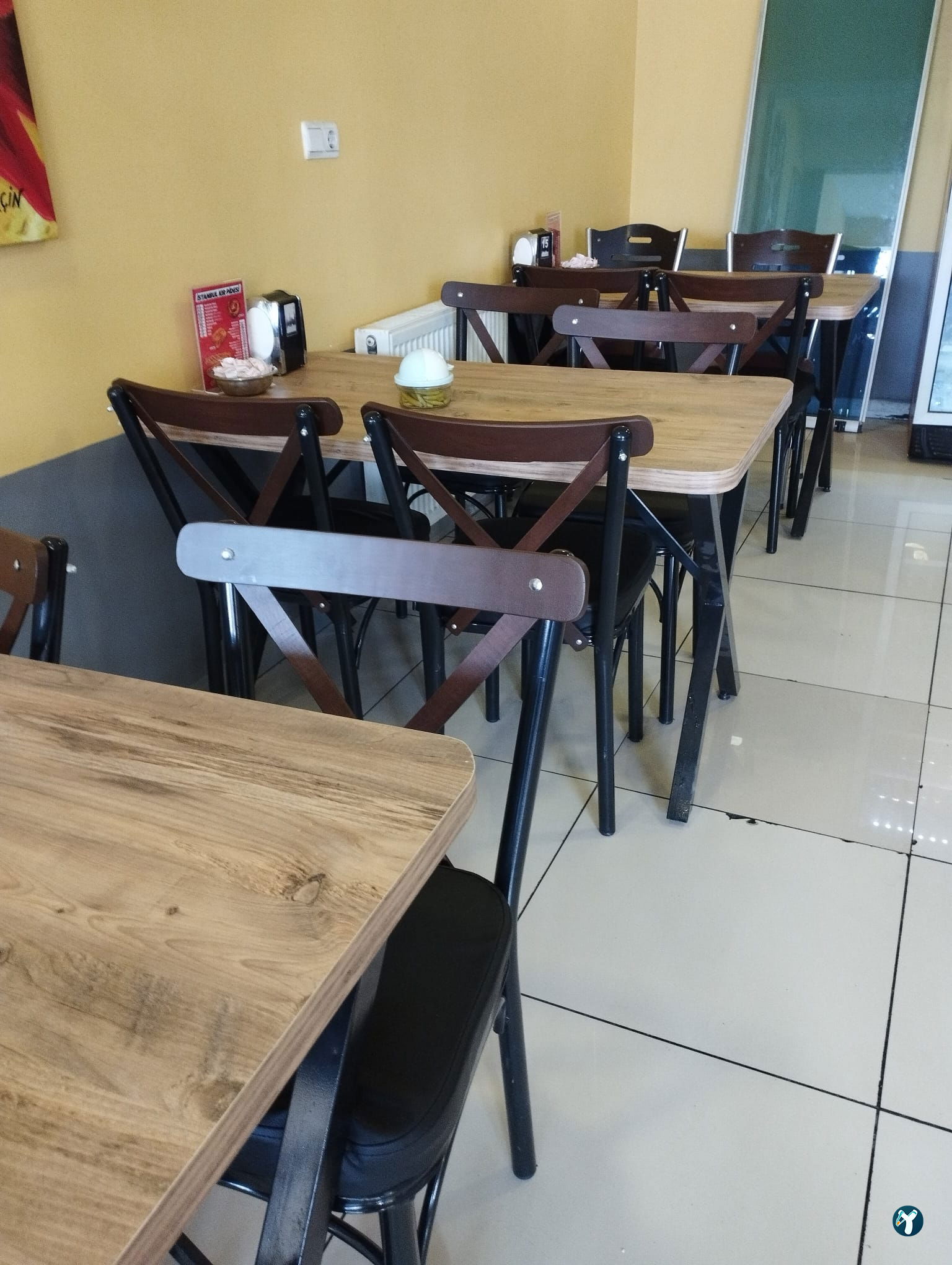 İstanbul Kır Pidesi Ve Börek Salonu
