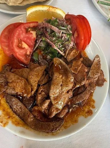 Garson Şükrü Aile Restaurant