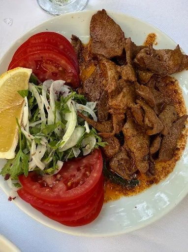 Garson Şükrü Aile Restaurant