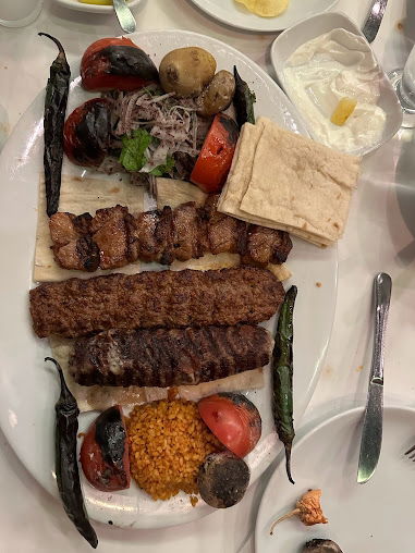 Garson Şükrü Aile Restaurant