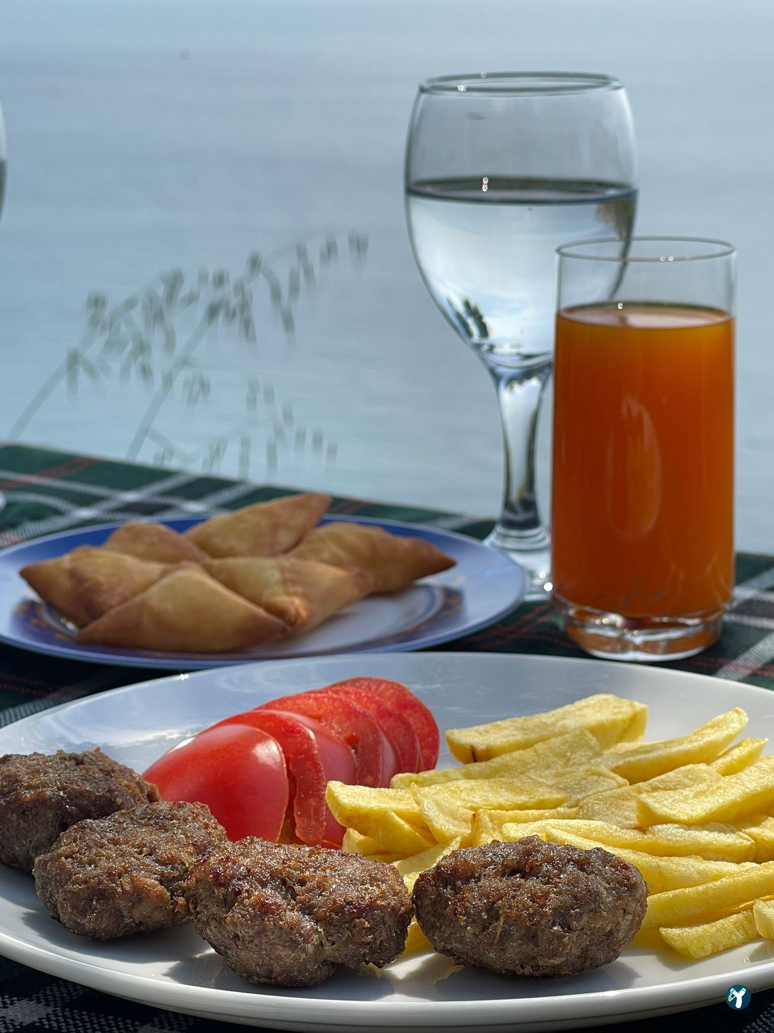 Viranbag Cafe