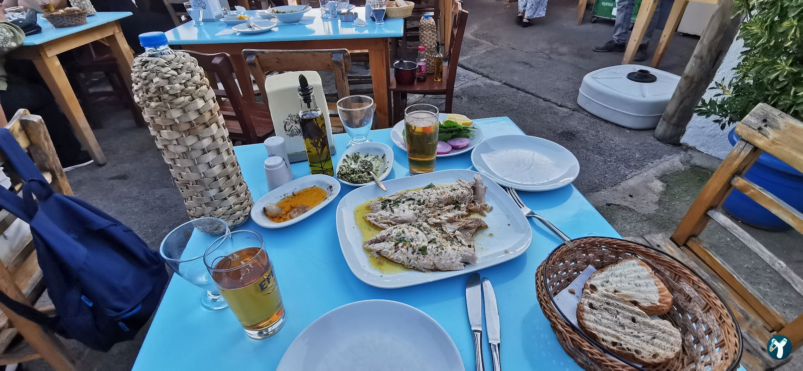 Viranbag Cafe
