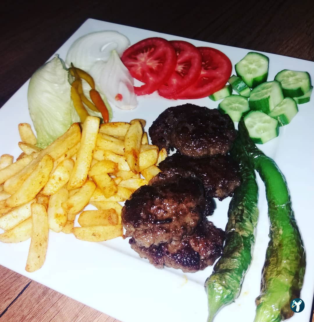 Saray Cafe