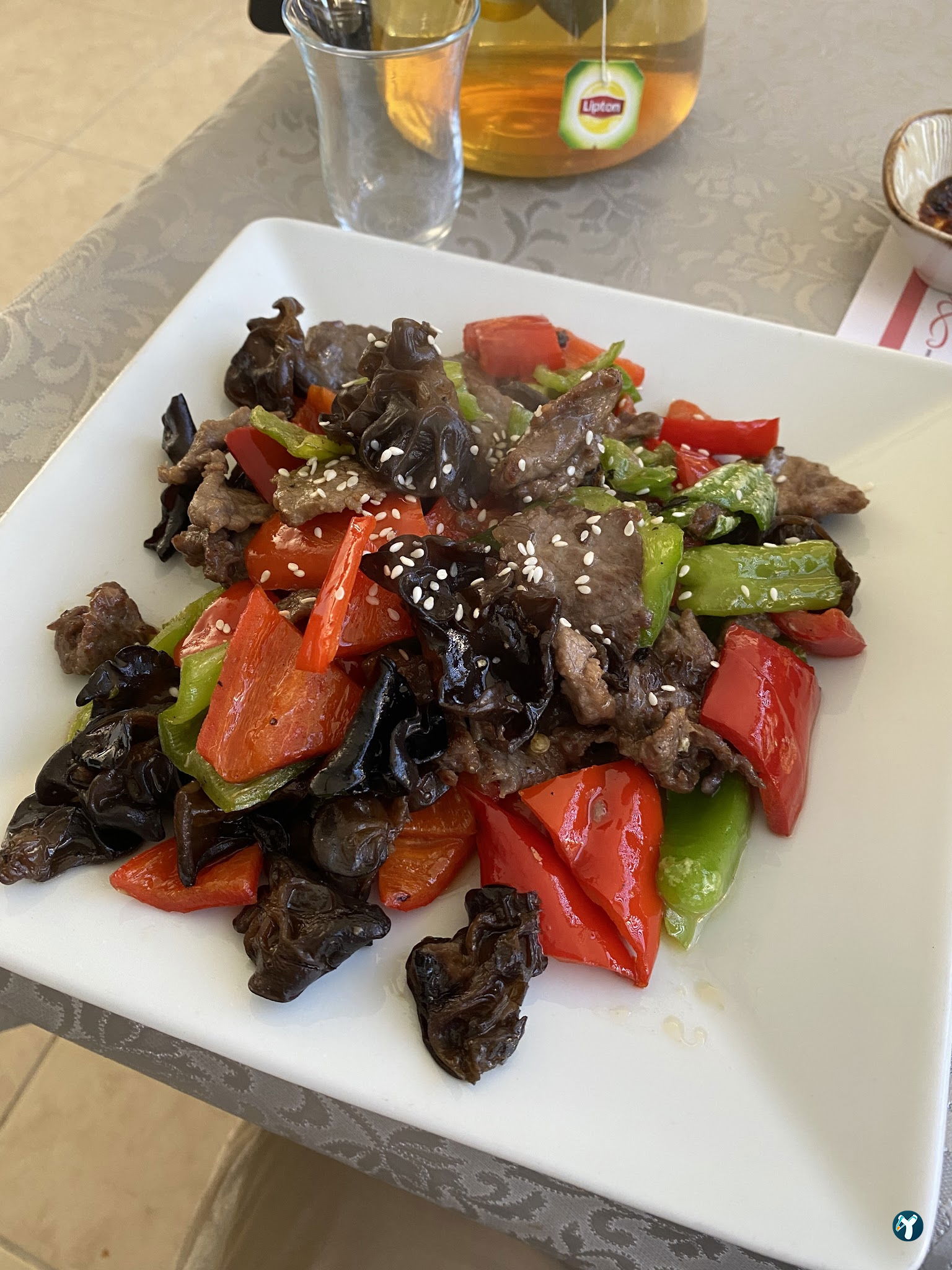 Mi̇ra Uygur Restaurant