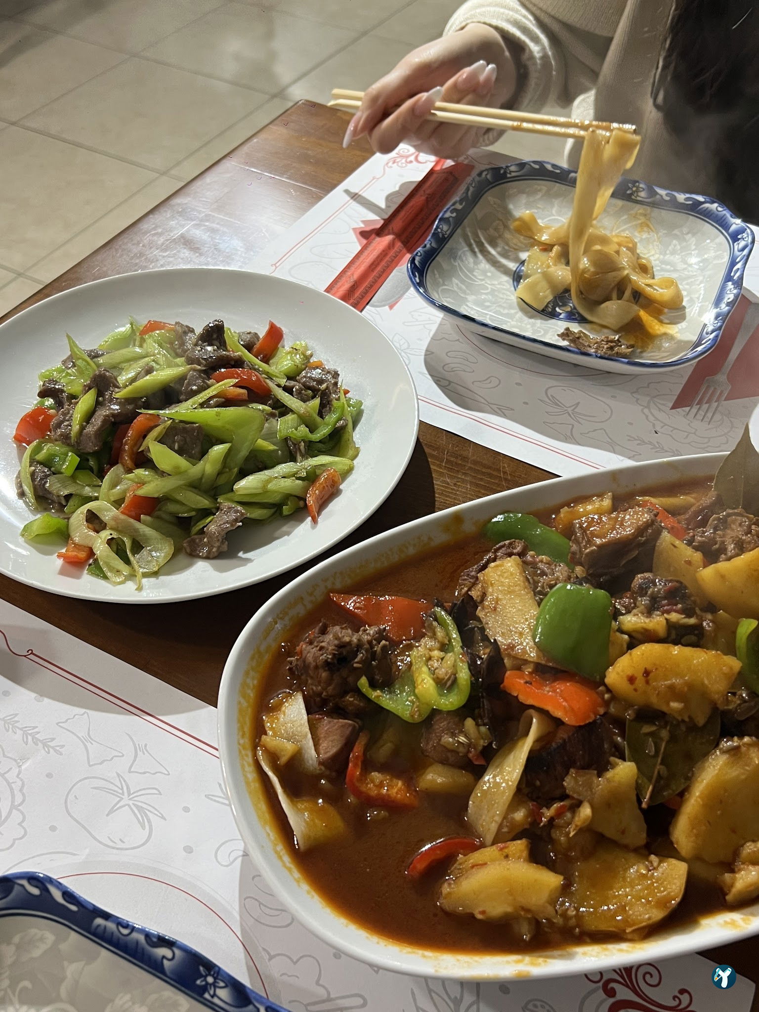 Mi̇ra Uygur Restaurant