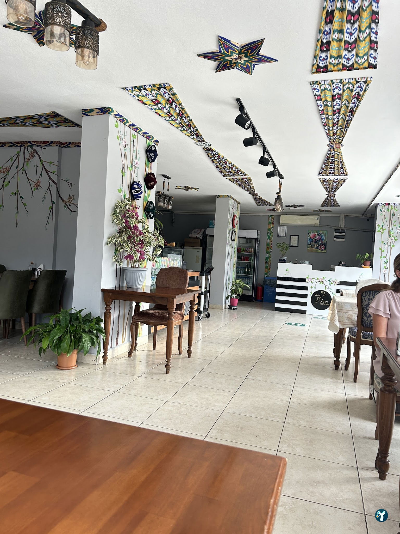 Mi̇ra Uygur Restaurant