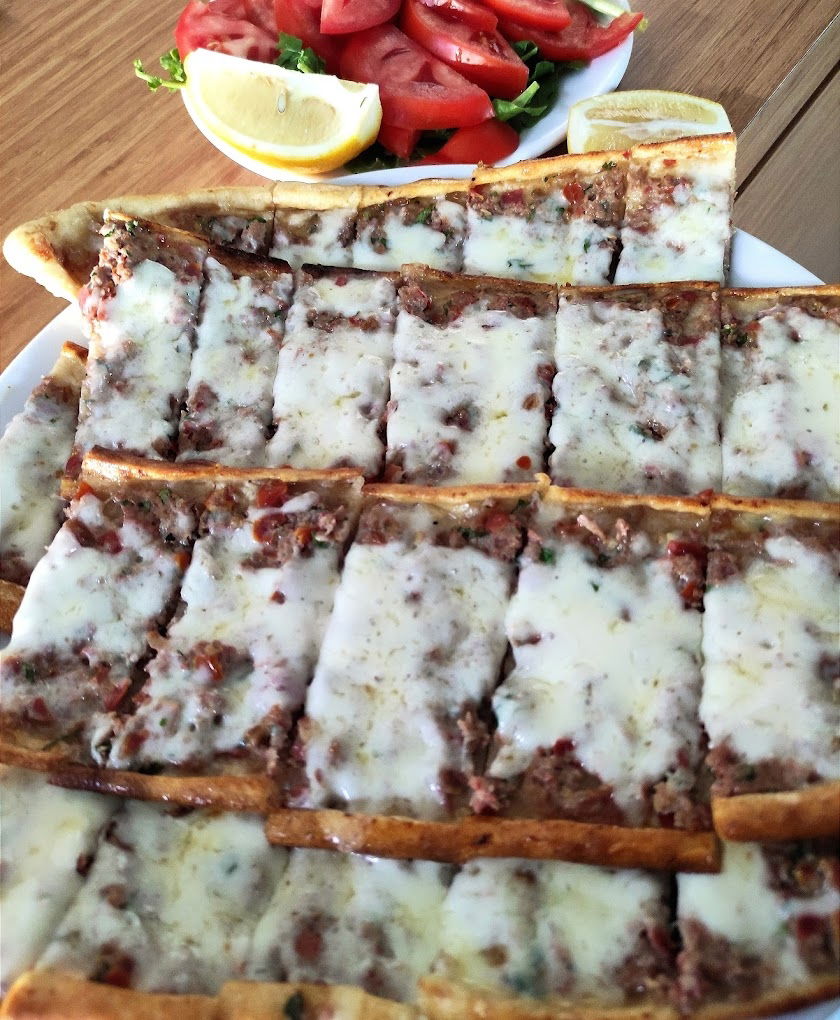 Ulamis Oz Kumru Pide salonu Fırat Ustanın yeri ‍