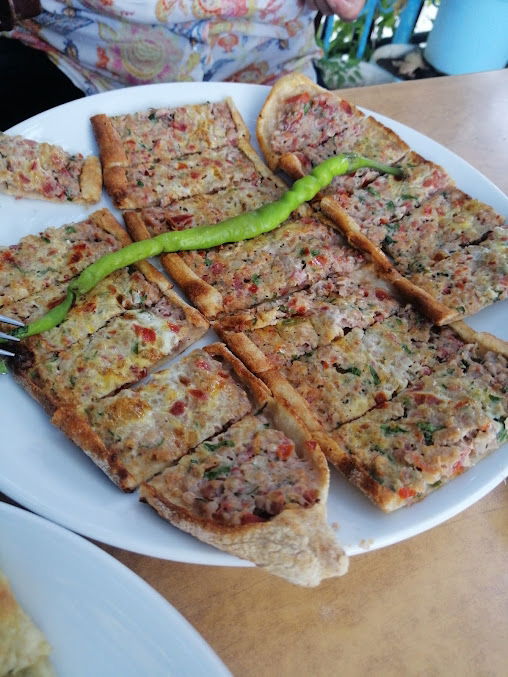 Ulamis Oz Kumru Pide salonu Fırat Ustanın yeri ‍