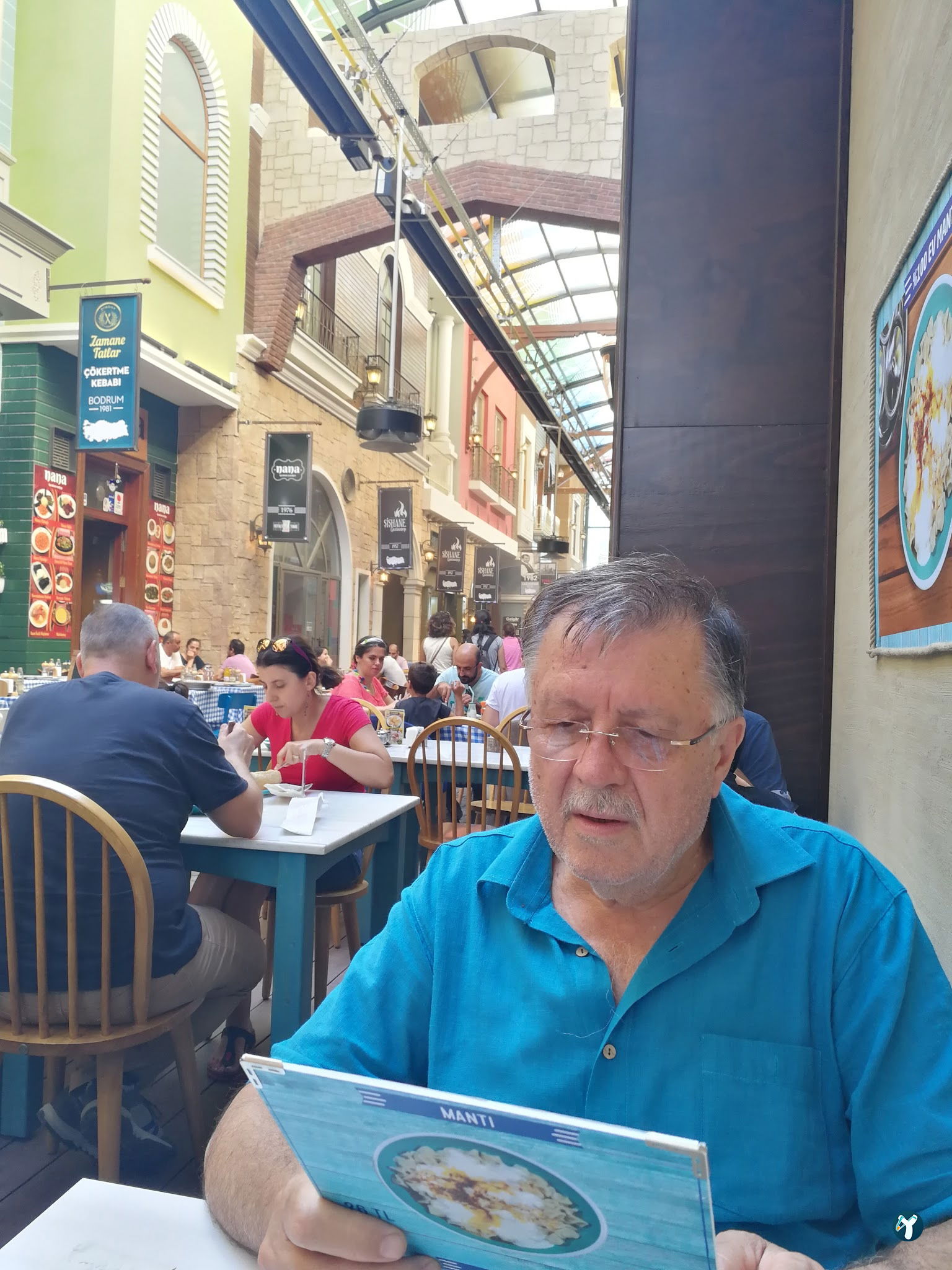 Nostalji Sokağı - Watergarden Ataşehir