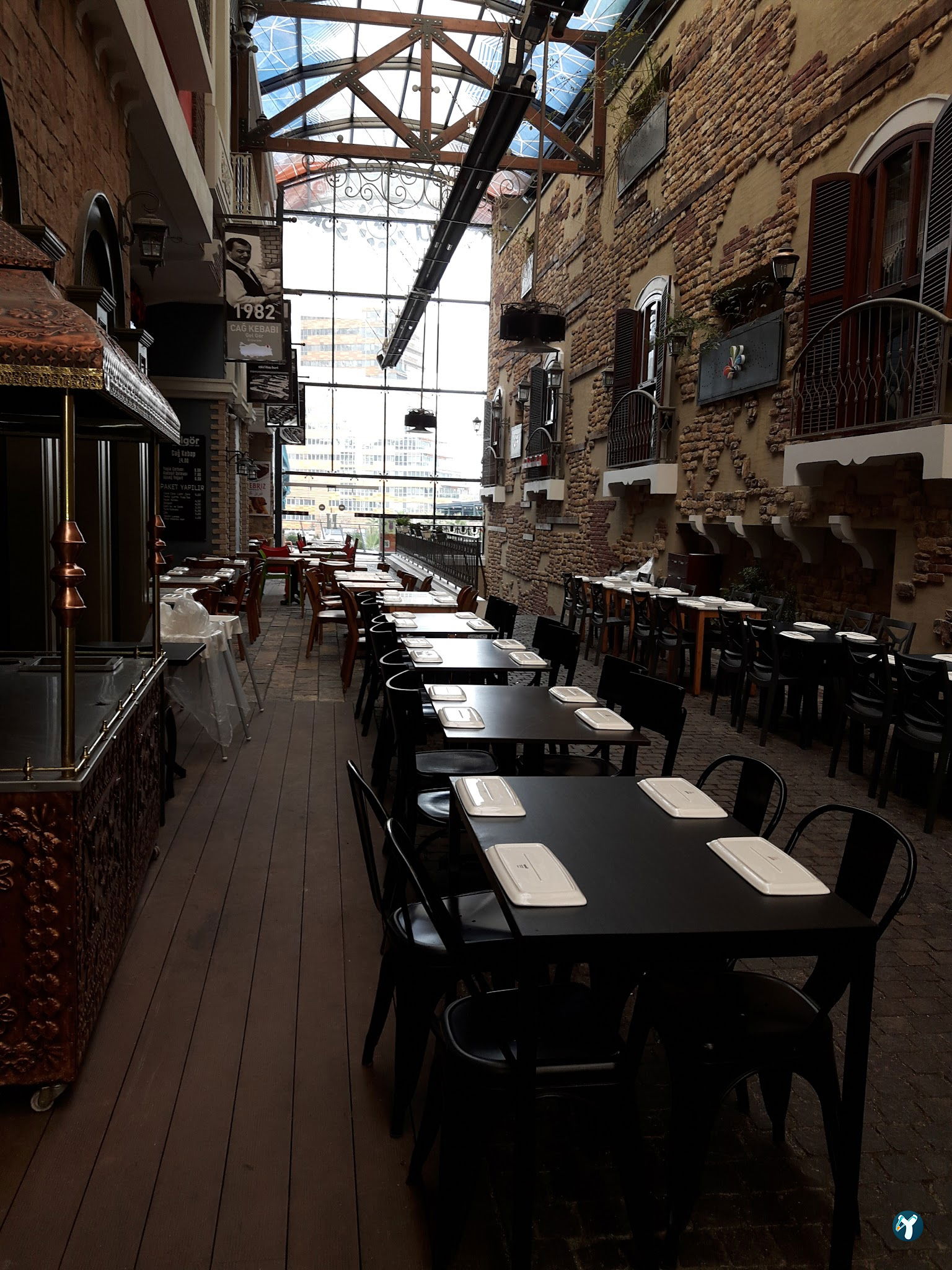 Nostalji Sokağı - Watergarden Ataşehir