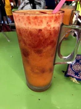 Vitamin Tropicana Cafe resimleri
