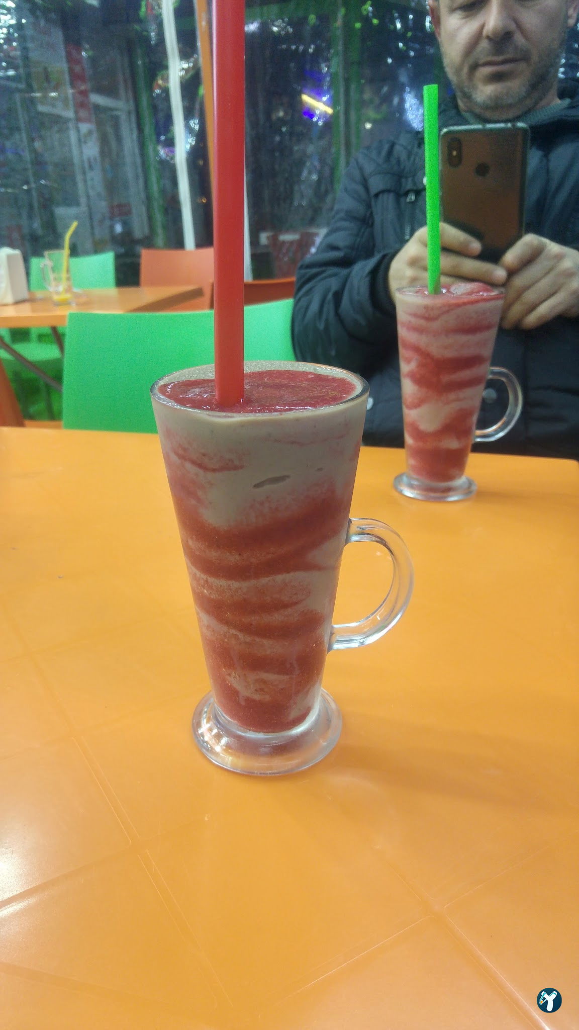 Vitamin Tropicana Cafe