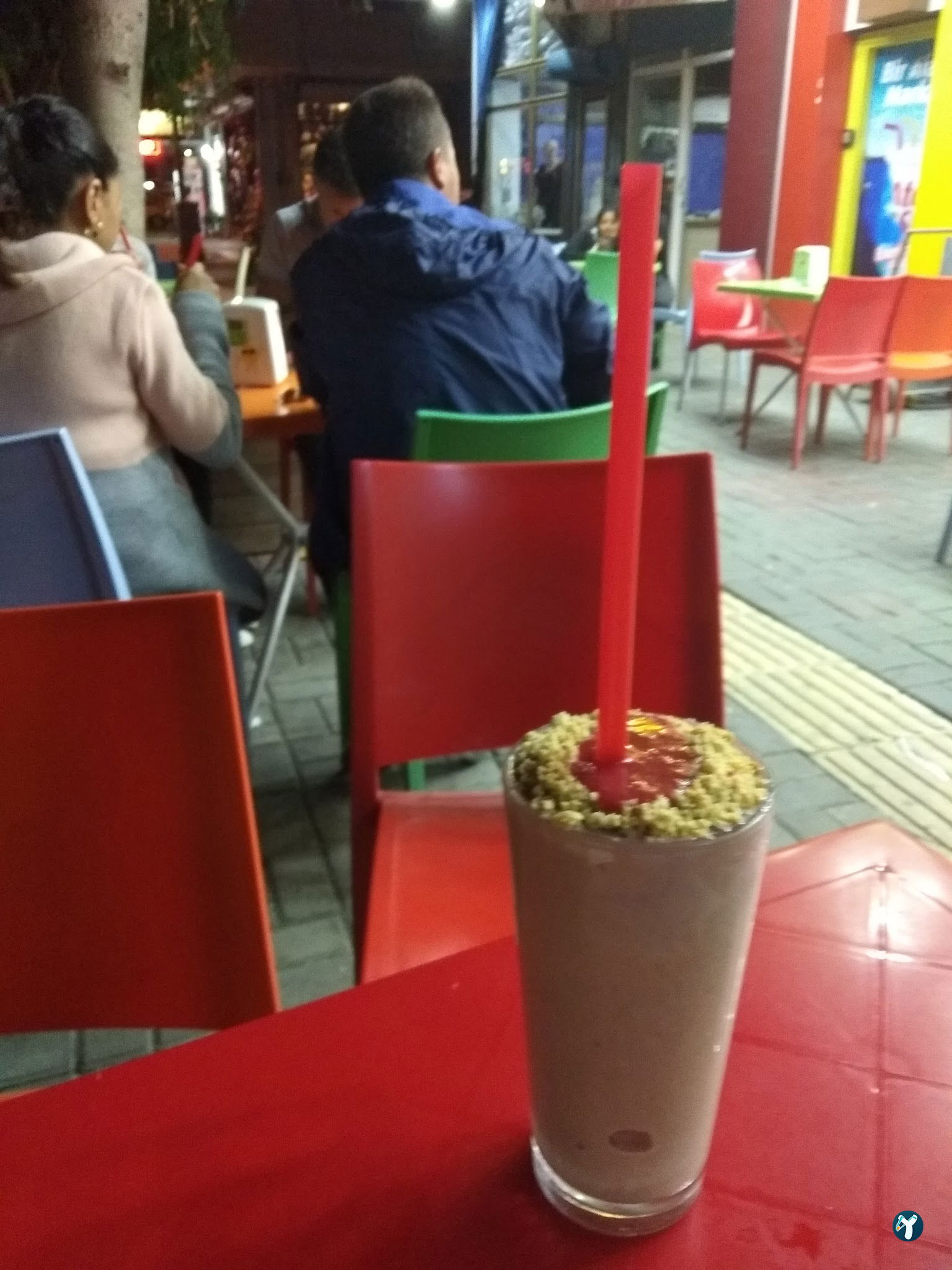 Vitamin Tropicana Cafe