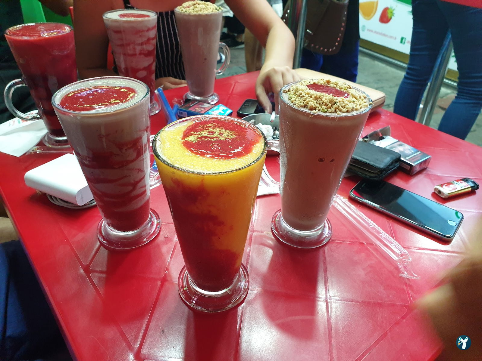 Vitamin Tropicana Cafe