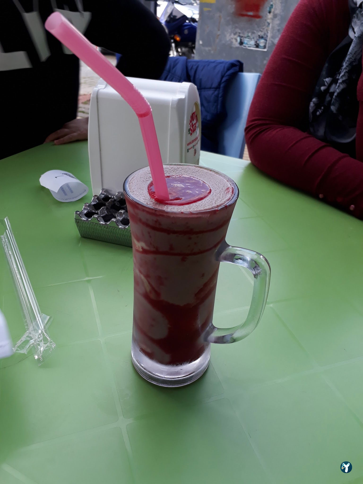 Vitamin Tropicana Cafe