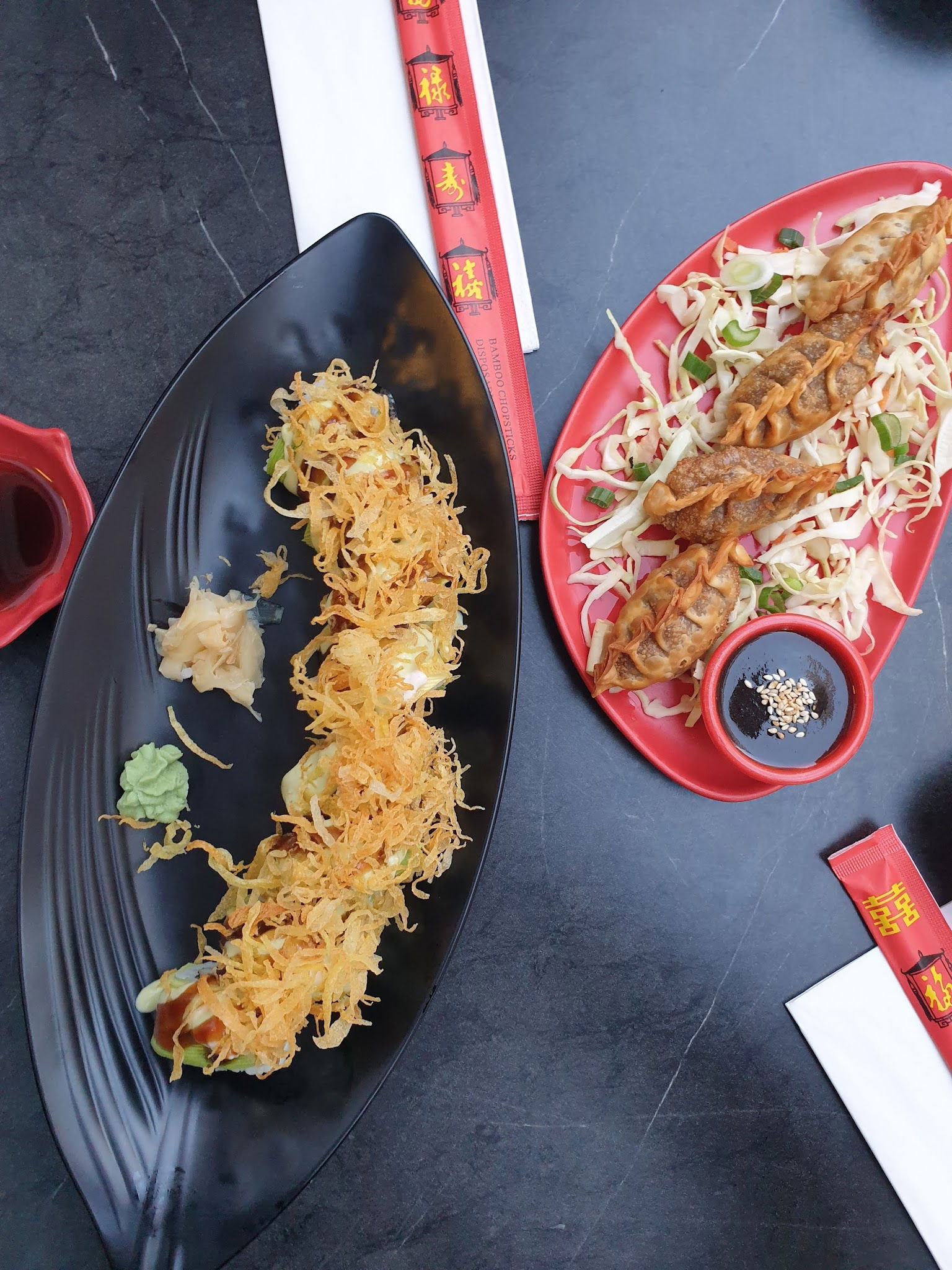 Hai Hai Sushi Bar & Asian Kitchen