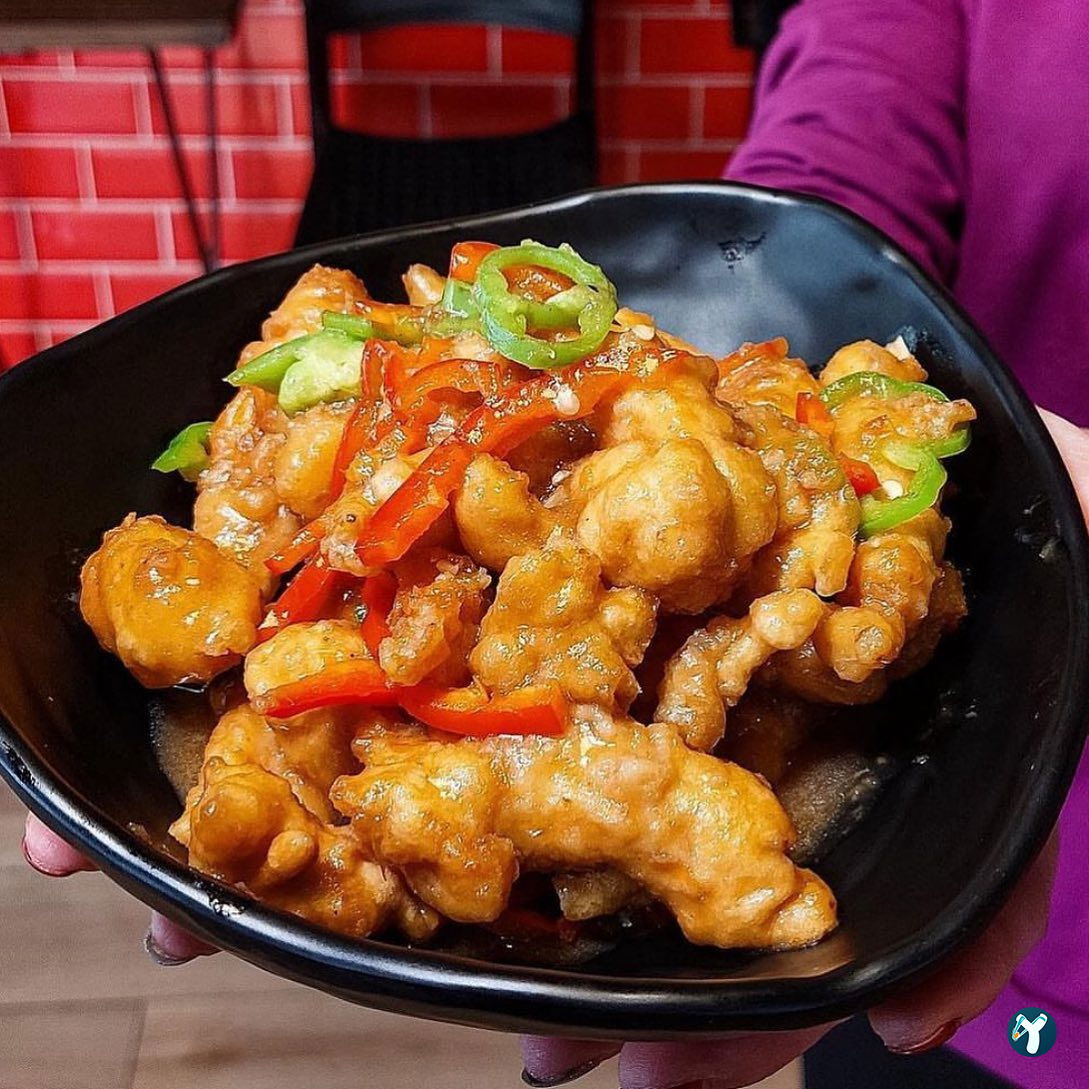 Hai Hai Sushi Bar & Asian Kitchen