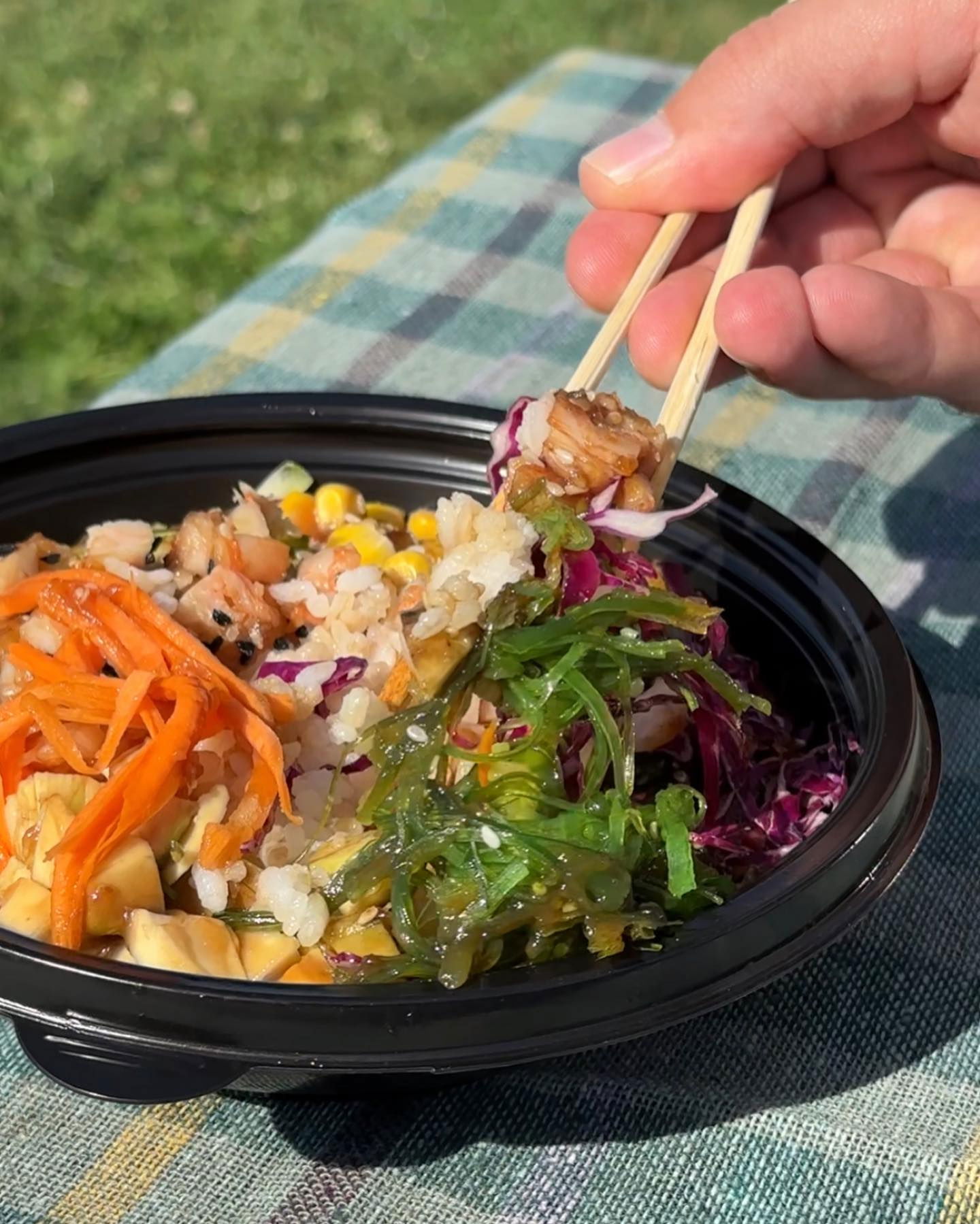 Hai Hai Sushi Bar & Asian Kitchen