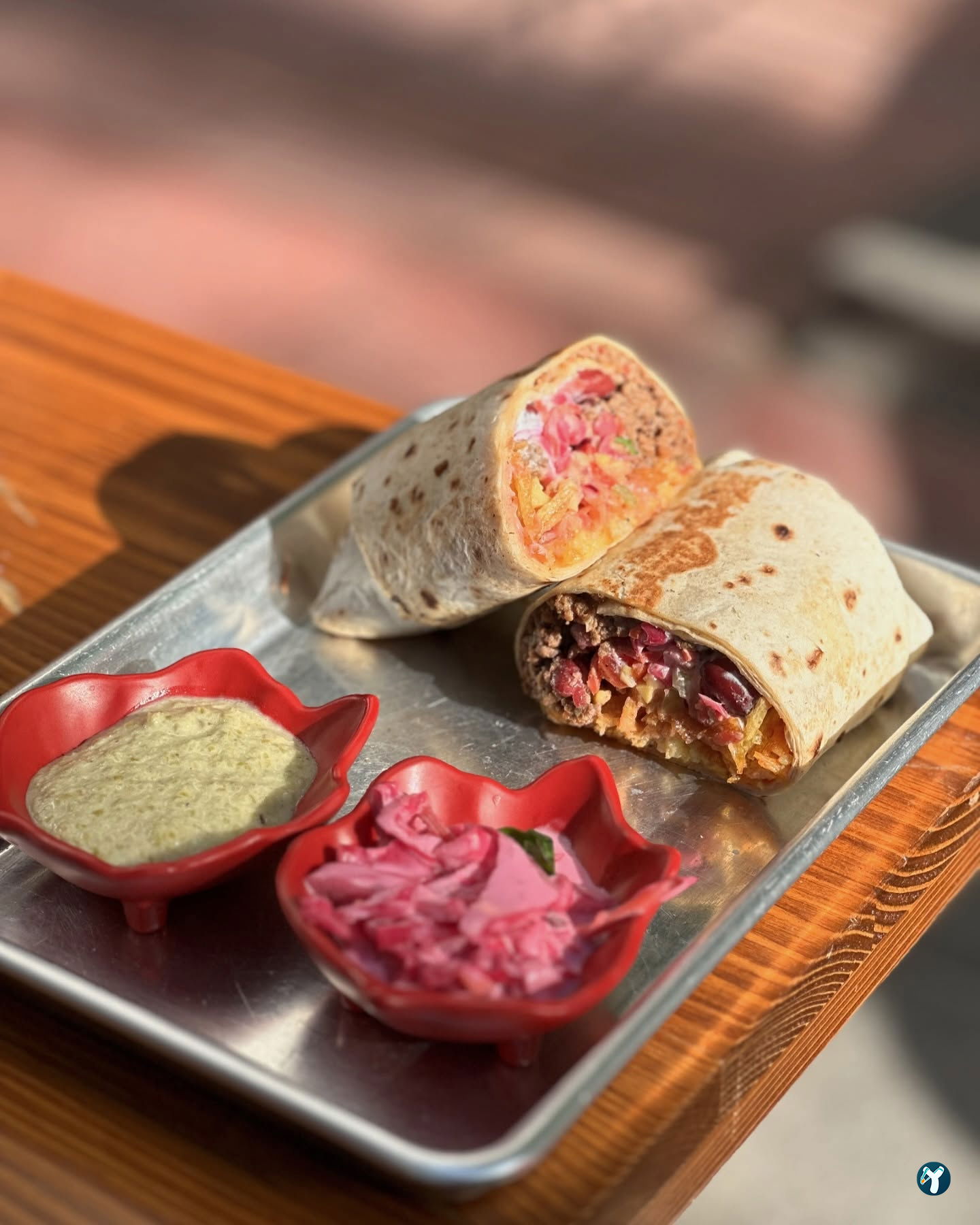 Hai Hai Sushi Bar & Asian Kitchen