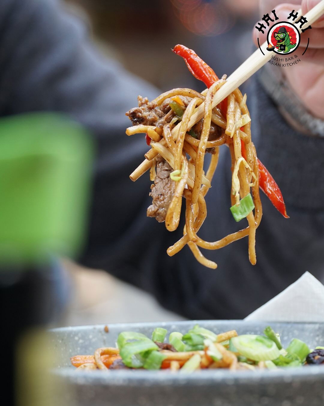 Hai Hai Sushi Bar & Asian Kitchen