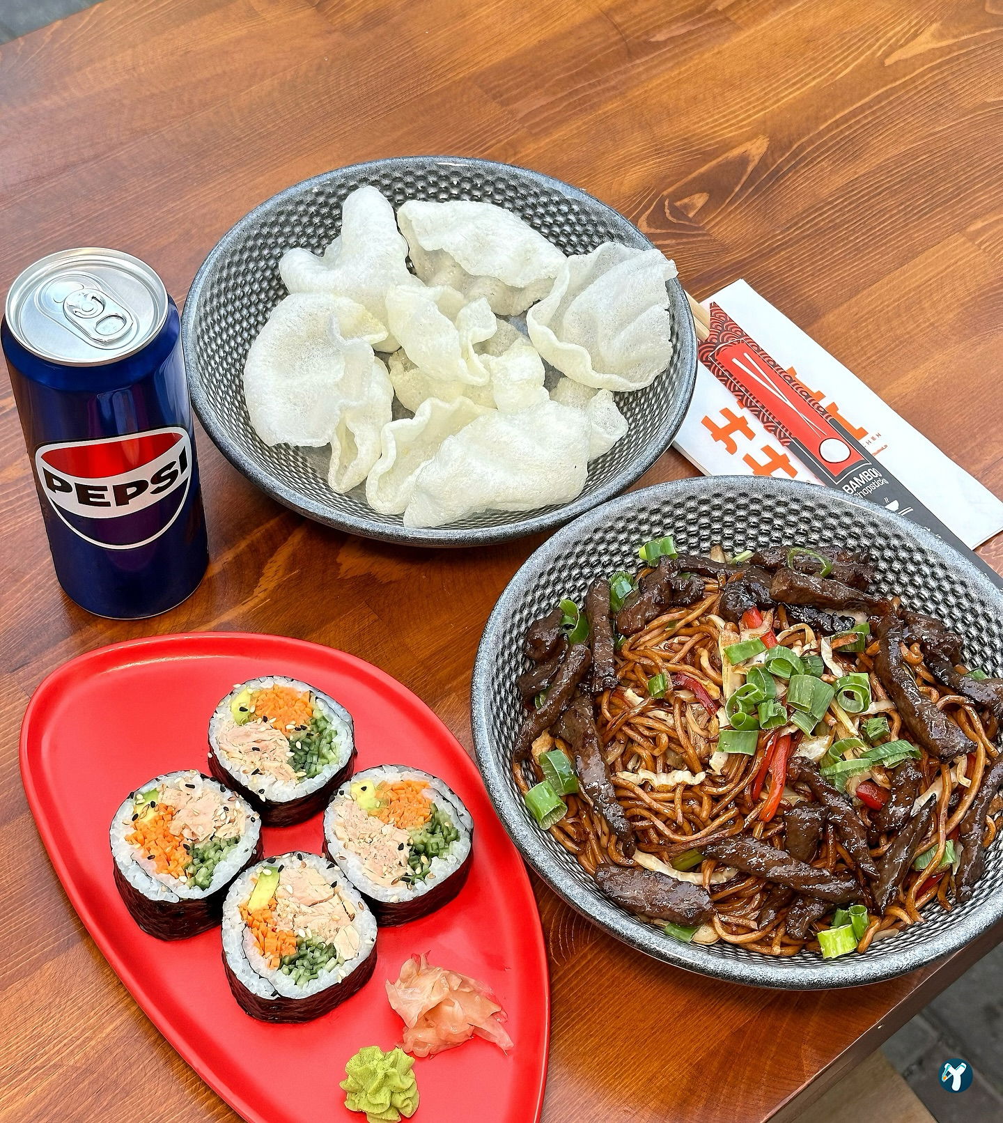 Hai Hai Sushi Bar & Asian Kitchen