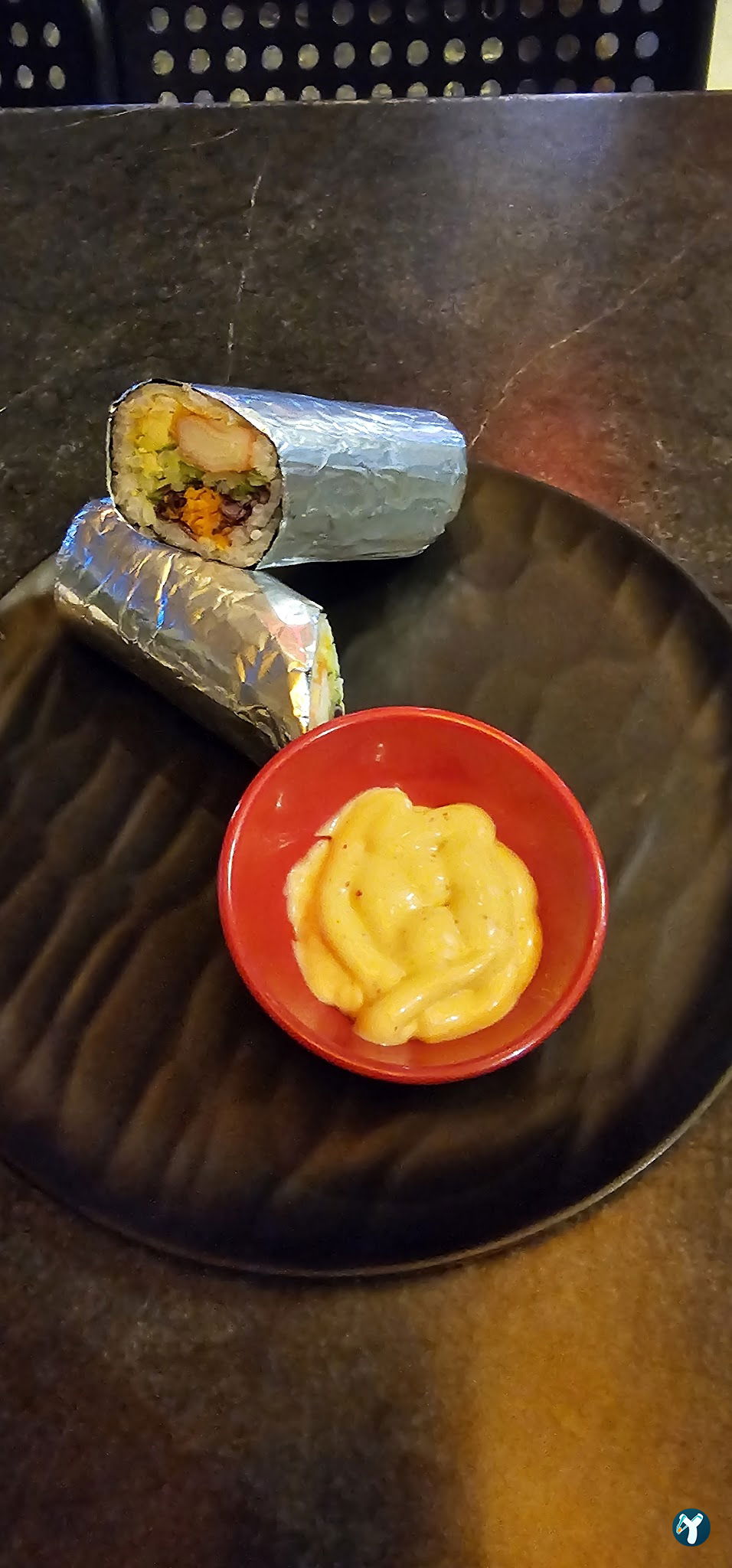 Hai Hai Sushi Bar & Asian Kitchen