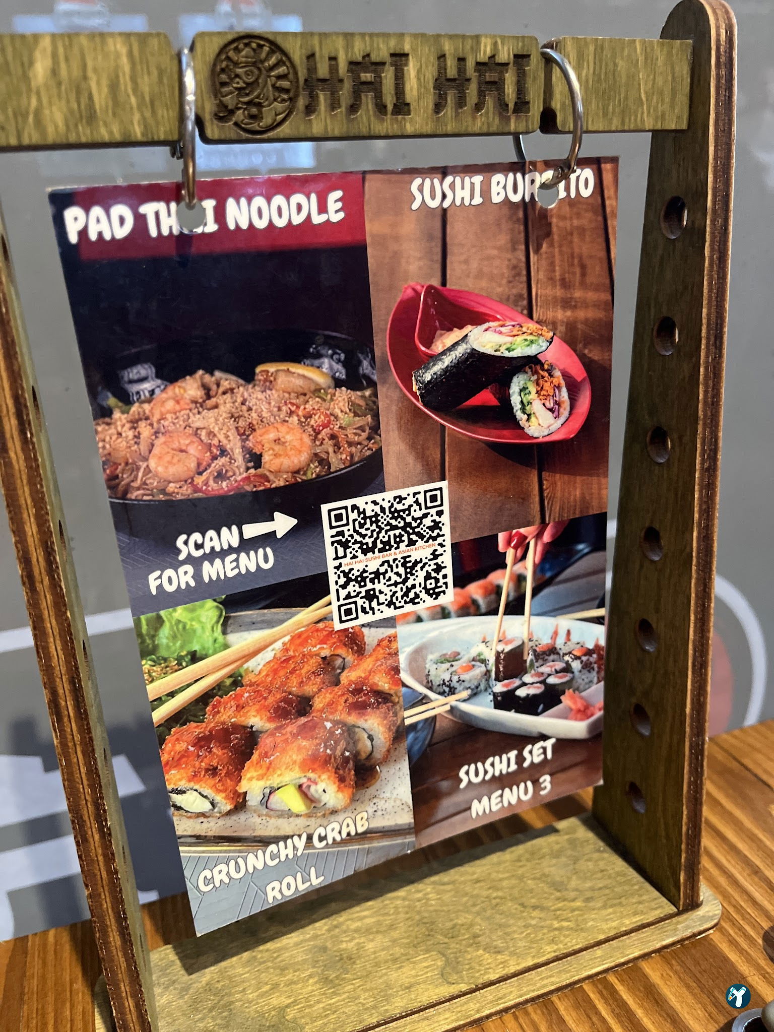 Hai Hai Sushi Bar & Asian Kitchen