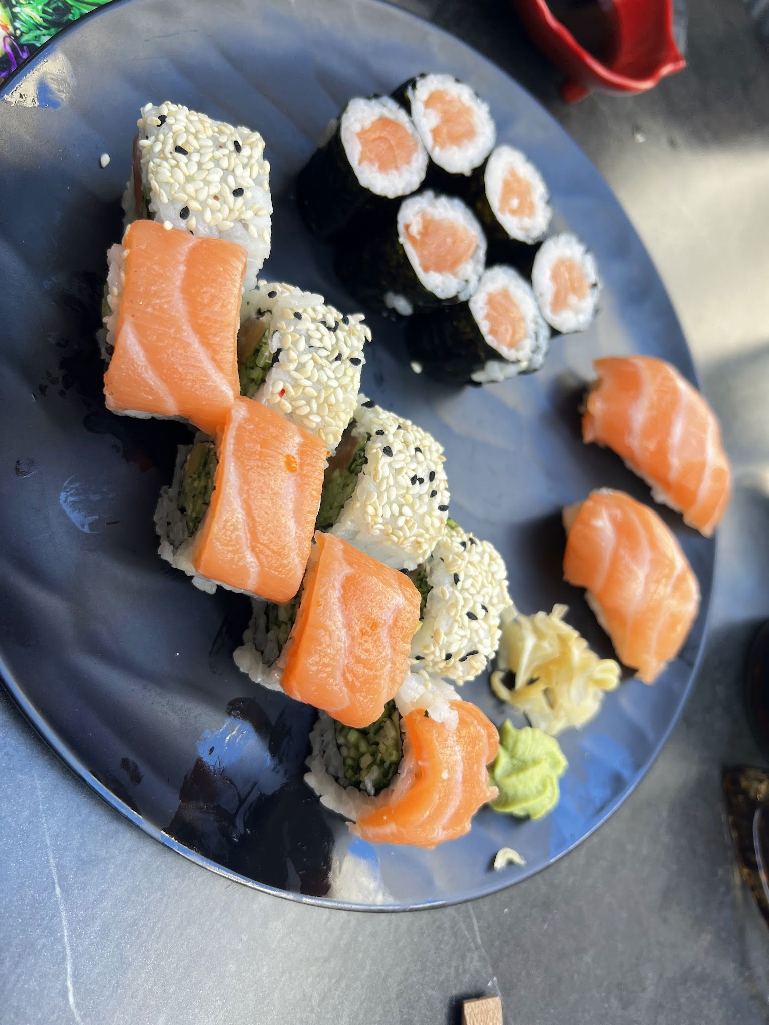 Hai Hai Sushi Bar & Asian Kitchen