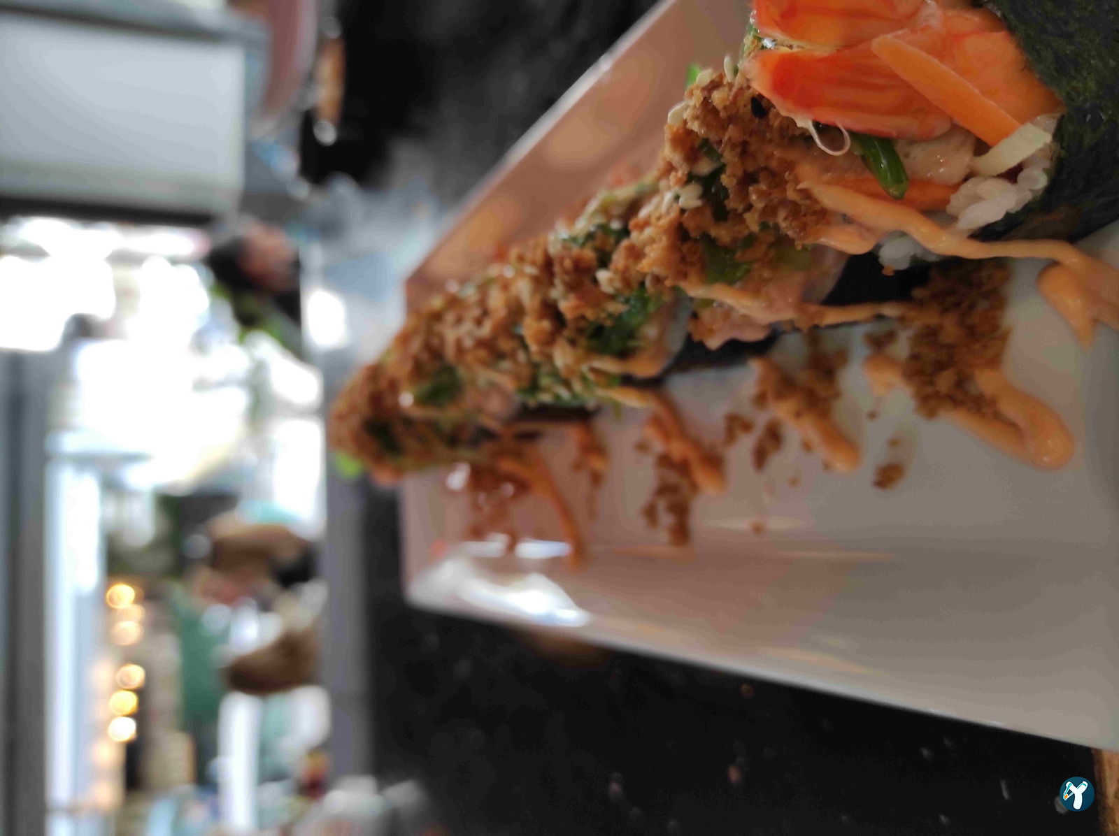 Hai Hai Sushi Bar & Asian Kitchen