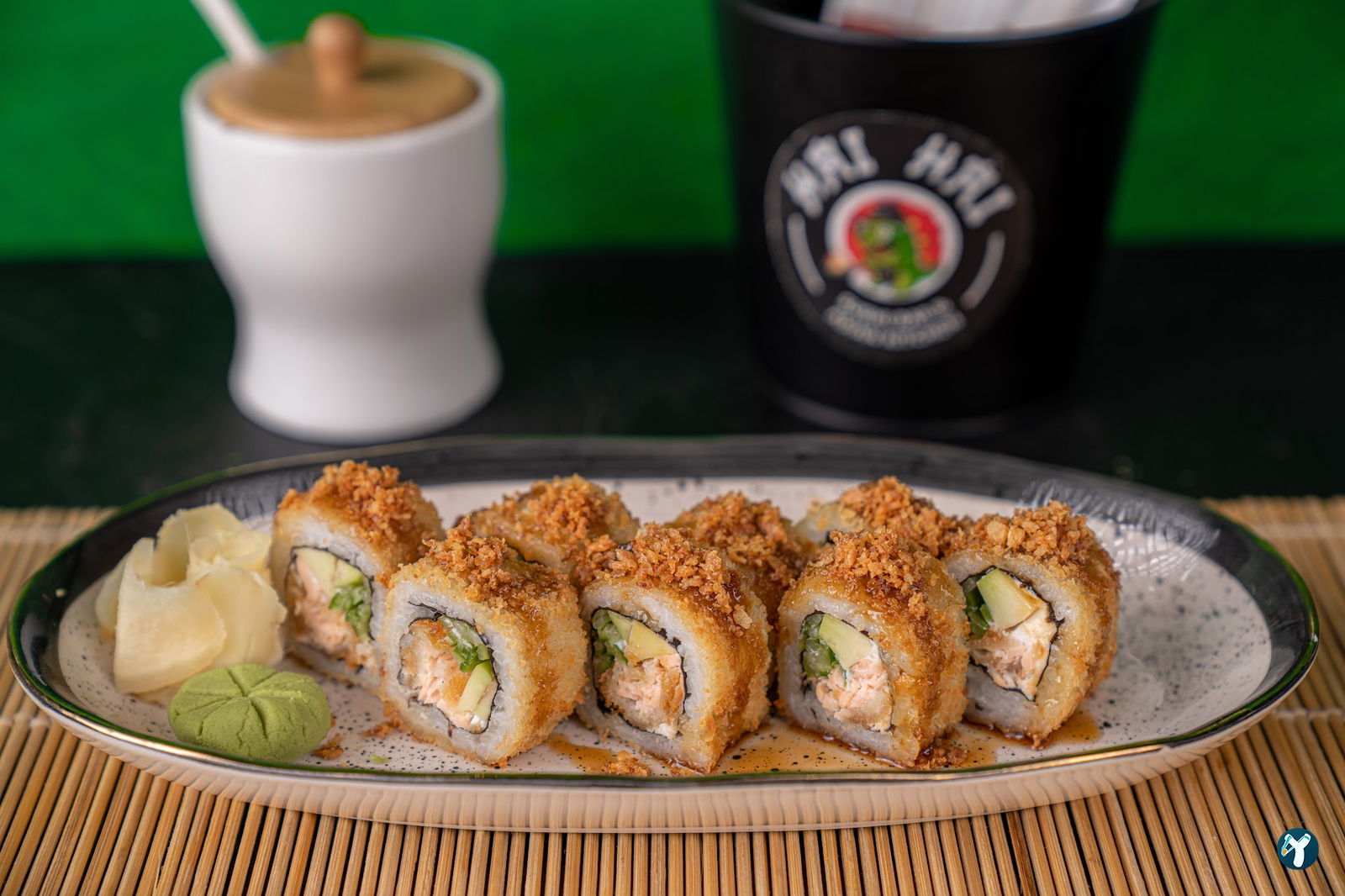 Hai Hai Sushi Bar & Asian Kitchen