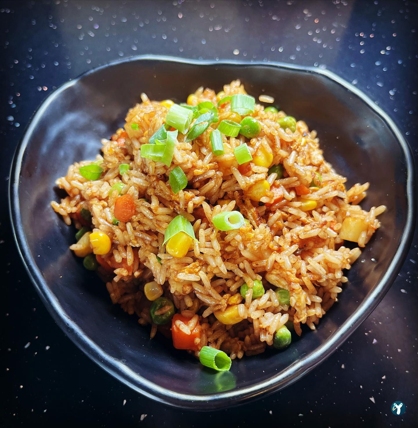 Hai Hai Sushi Bar & Asian Kitchen