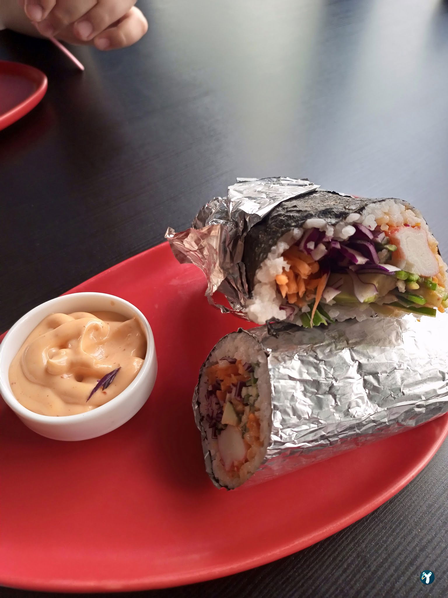 Hai Hai Sushi Bar & Asian Kitchen