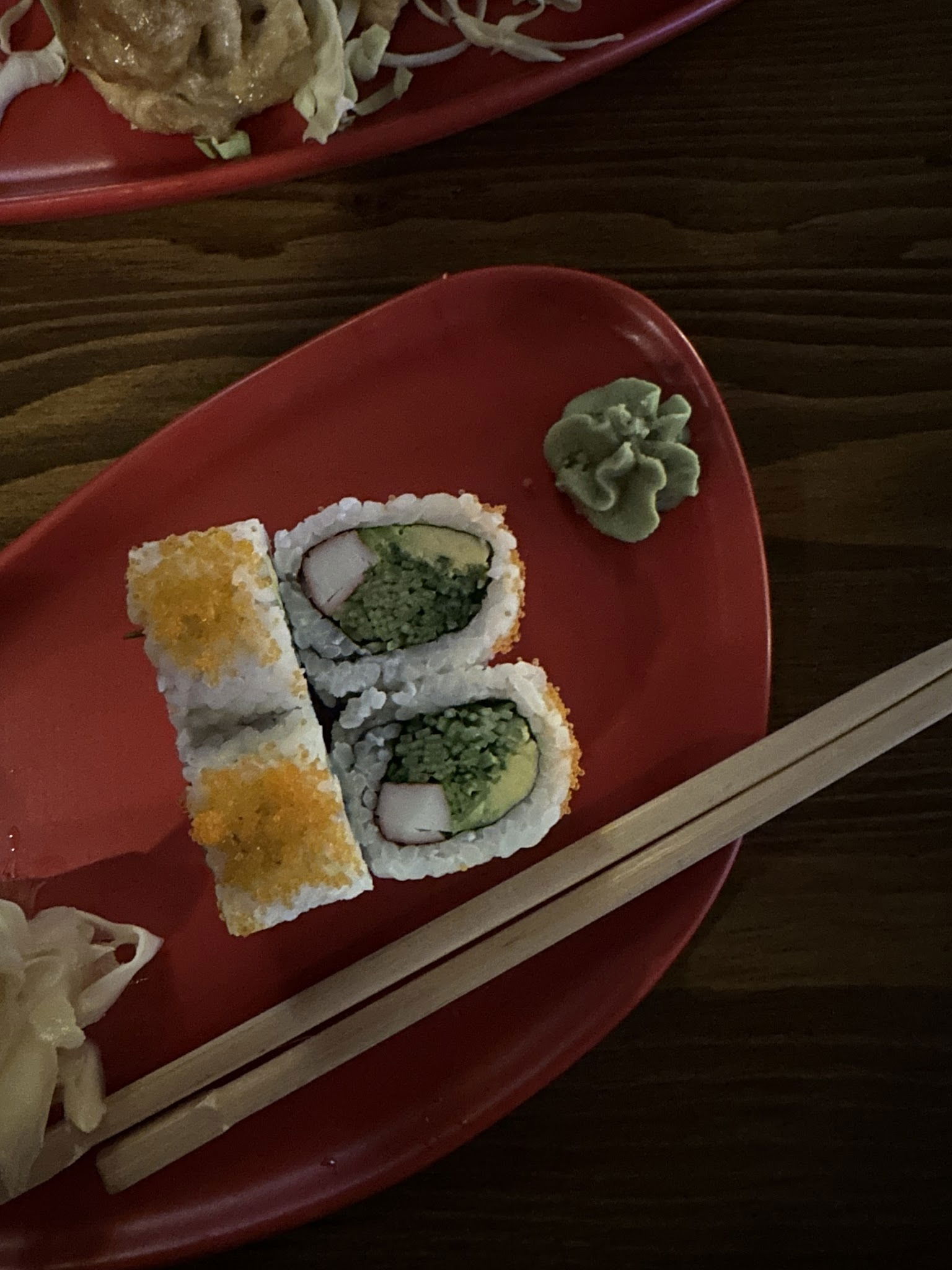 Hai Hai Sushi Bar & Asian Kitchen