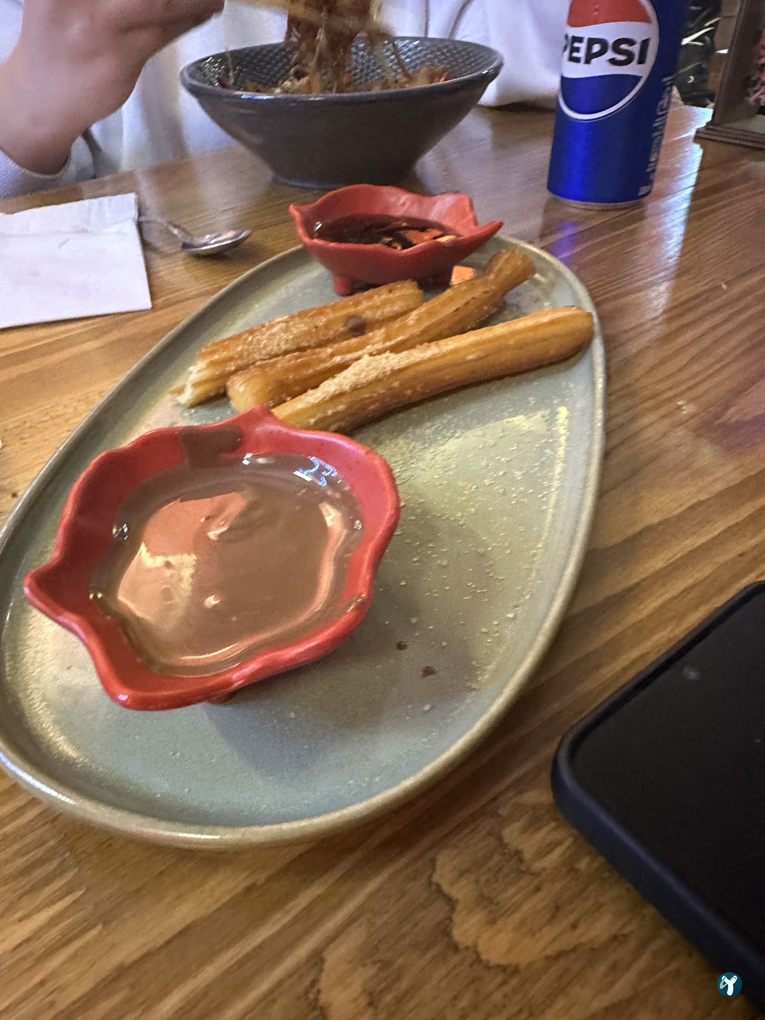 Hai Hai Sushi Bar & Asian Kitchen