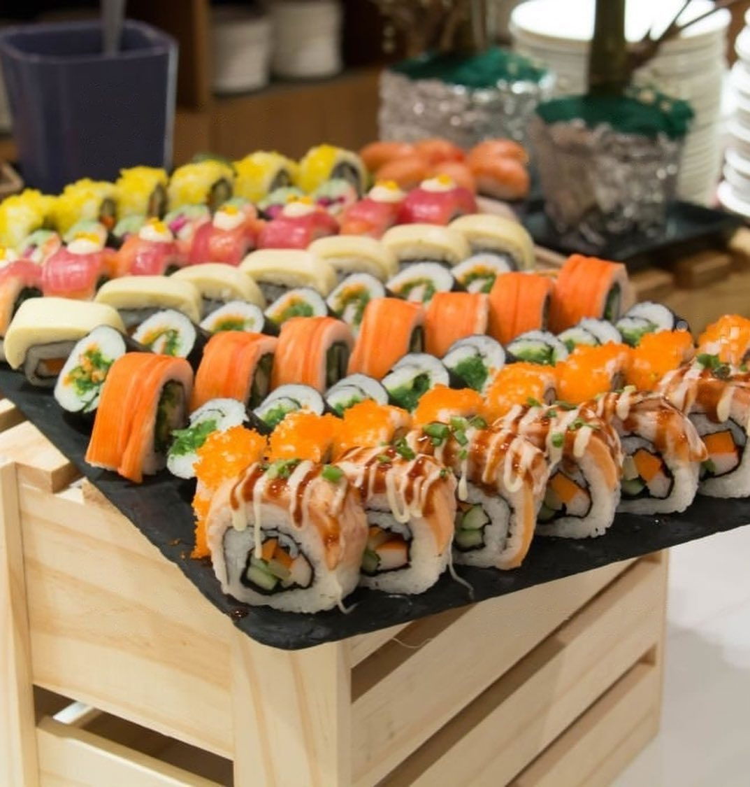 Hai Hai Sushi Bar & Asian Kitchen