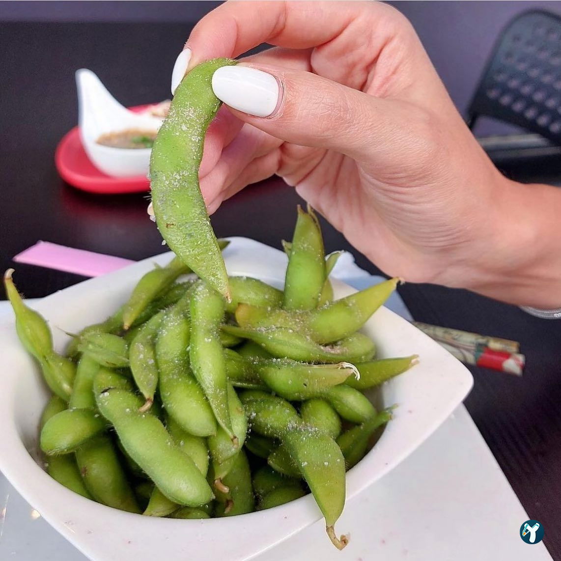 Hai Hai Sushi Bar & Asian Kitchen