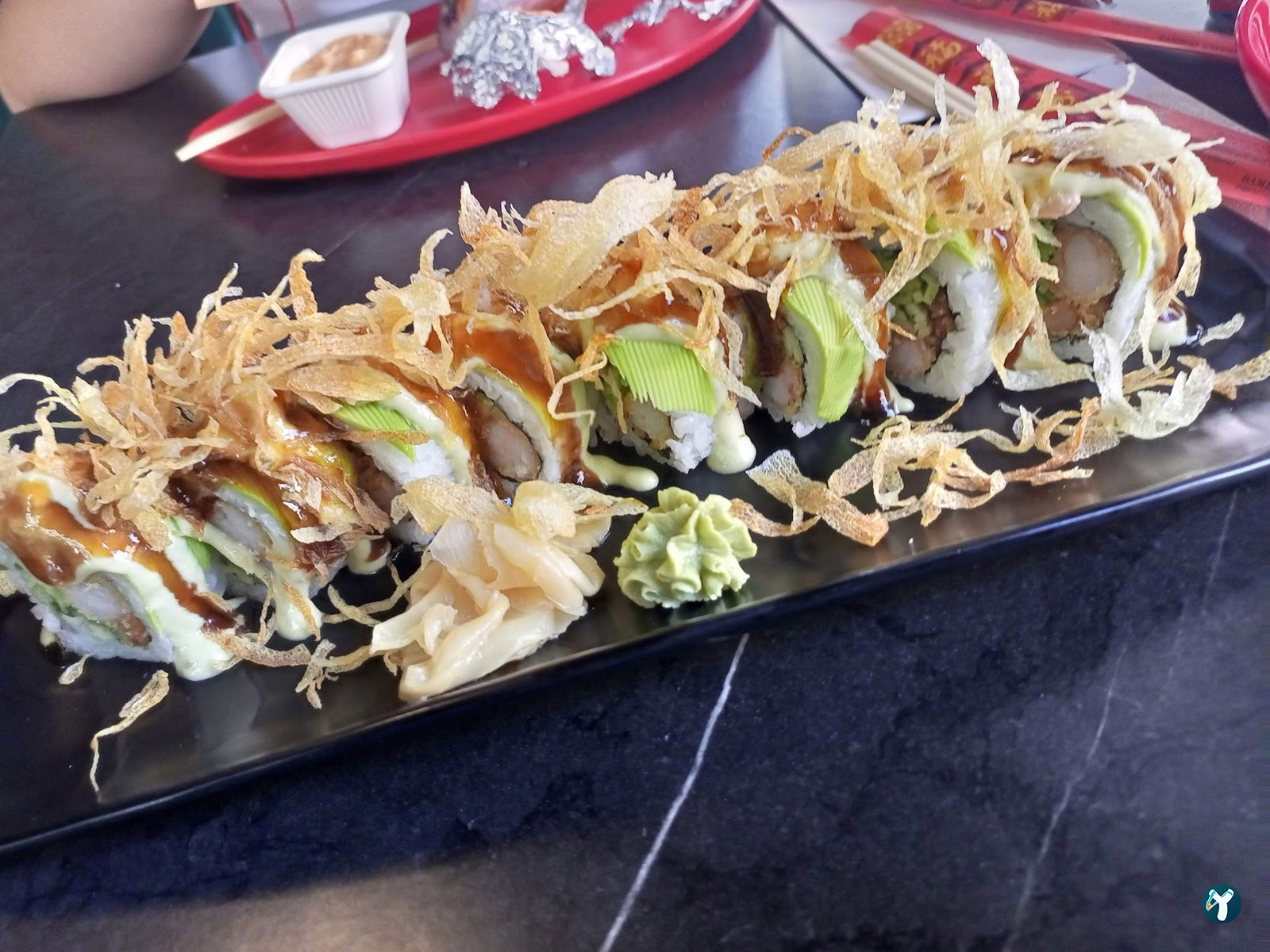 Hai Hai Sushi Bar & Asian Kitchen