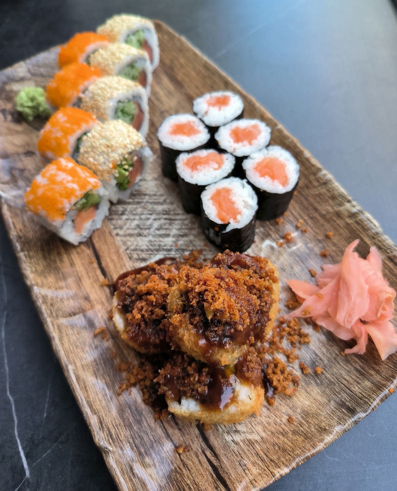 Hai Hai Sushi Bar & Asian Kitchen